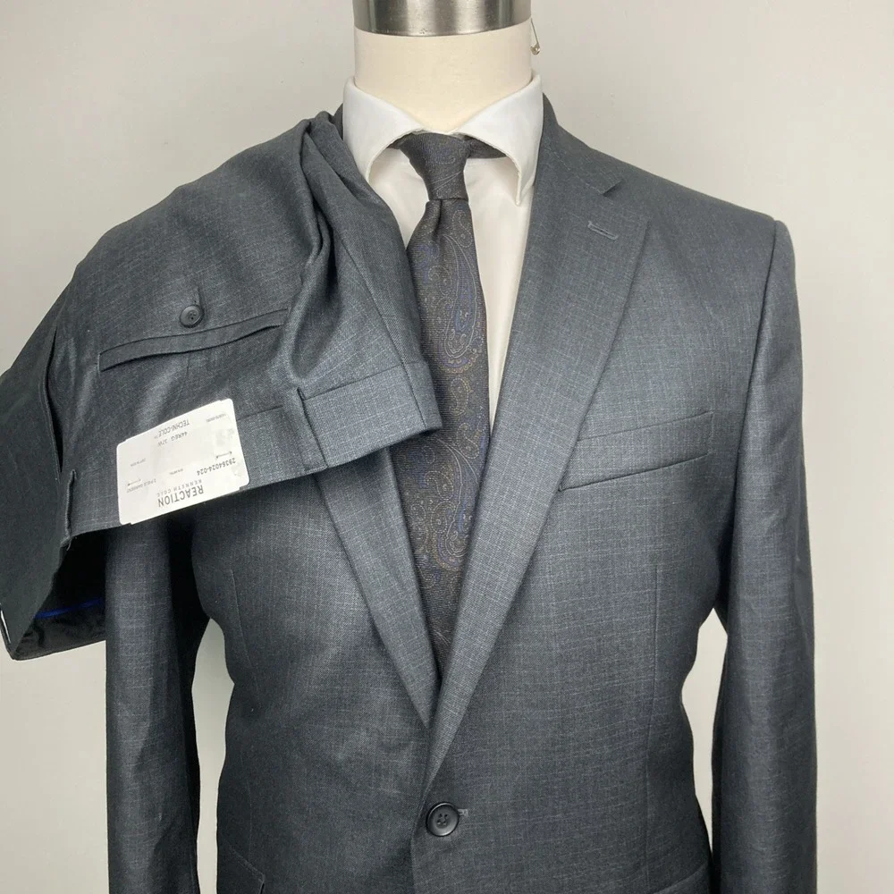 Kenneth Cole Reaction Men 2-pc Techni-Cole Suit GunMetal 46L Jacket Pant 40W 32L